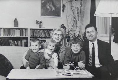 1966